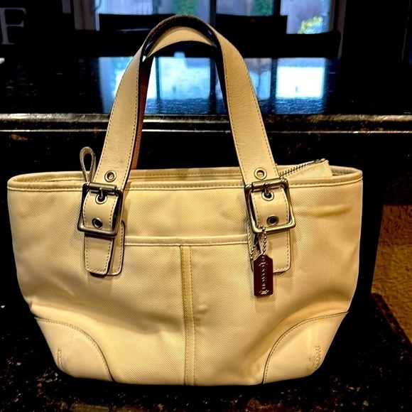 Coach Handbags - Small Cream coach purse